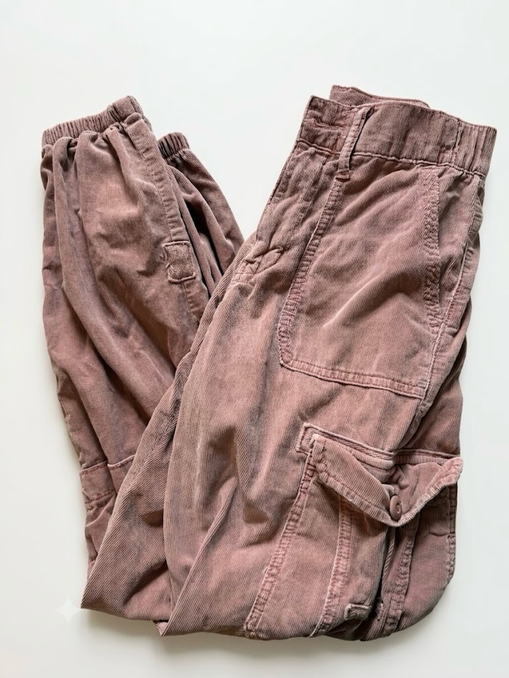 Women’s Corduroy Cargo Pants in Dusty Rose